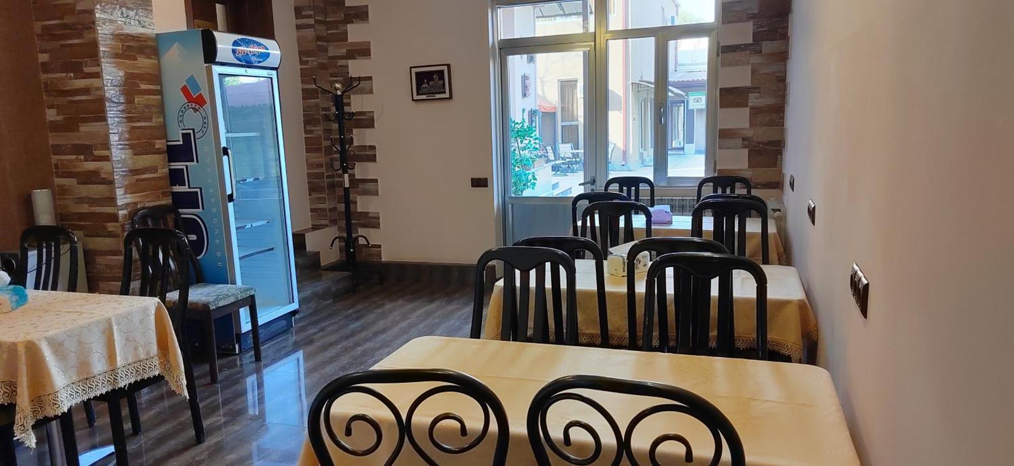 Areg Hotel Erivan Dış mekan fotoğraf
