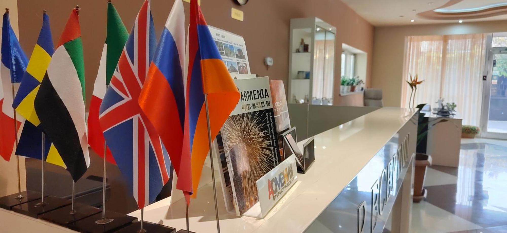 Areg Hotel Erivan Dış mekan fotoğraf