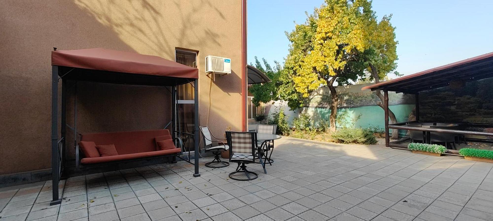 Areg Hotel Erivan Dış mekan fotoğraf