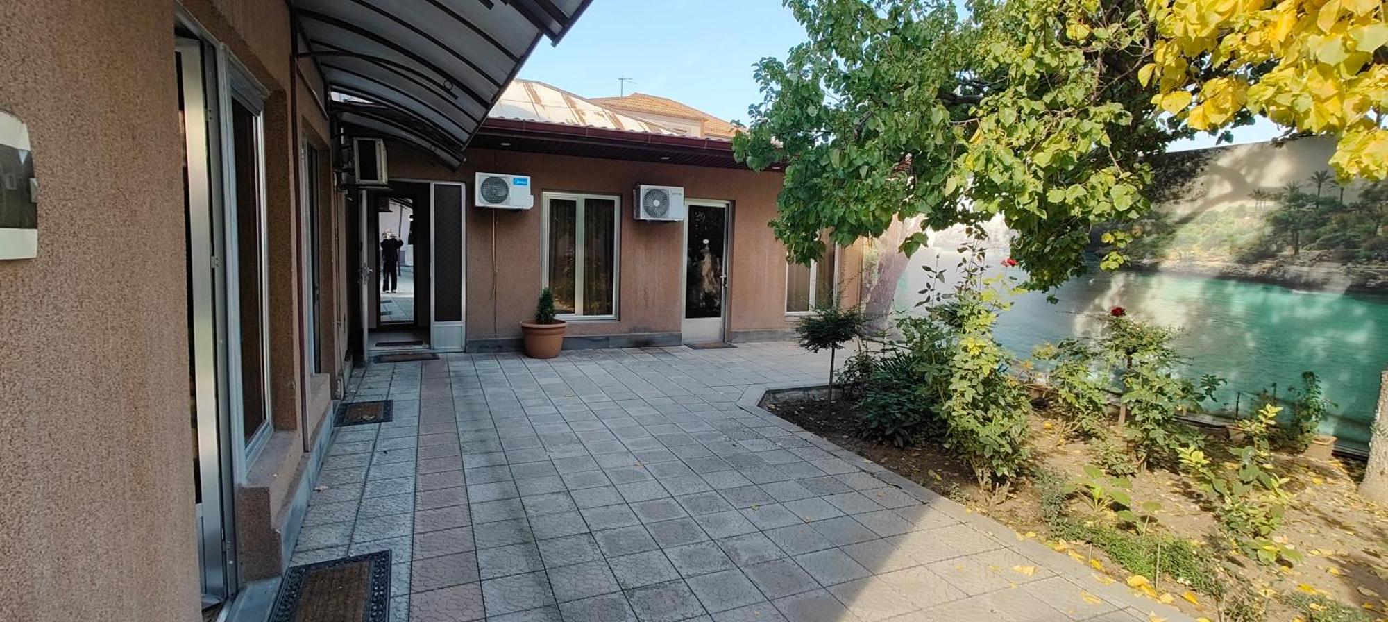 Areg Hotel Erivan Dış mekan fotoğraf