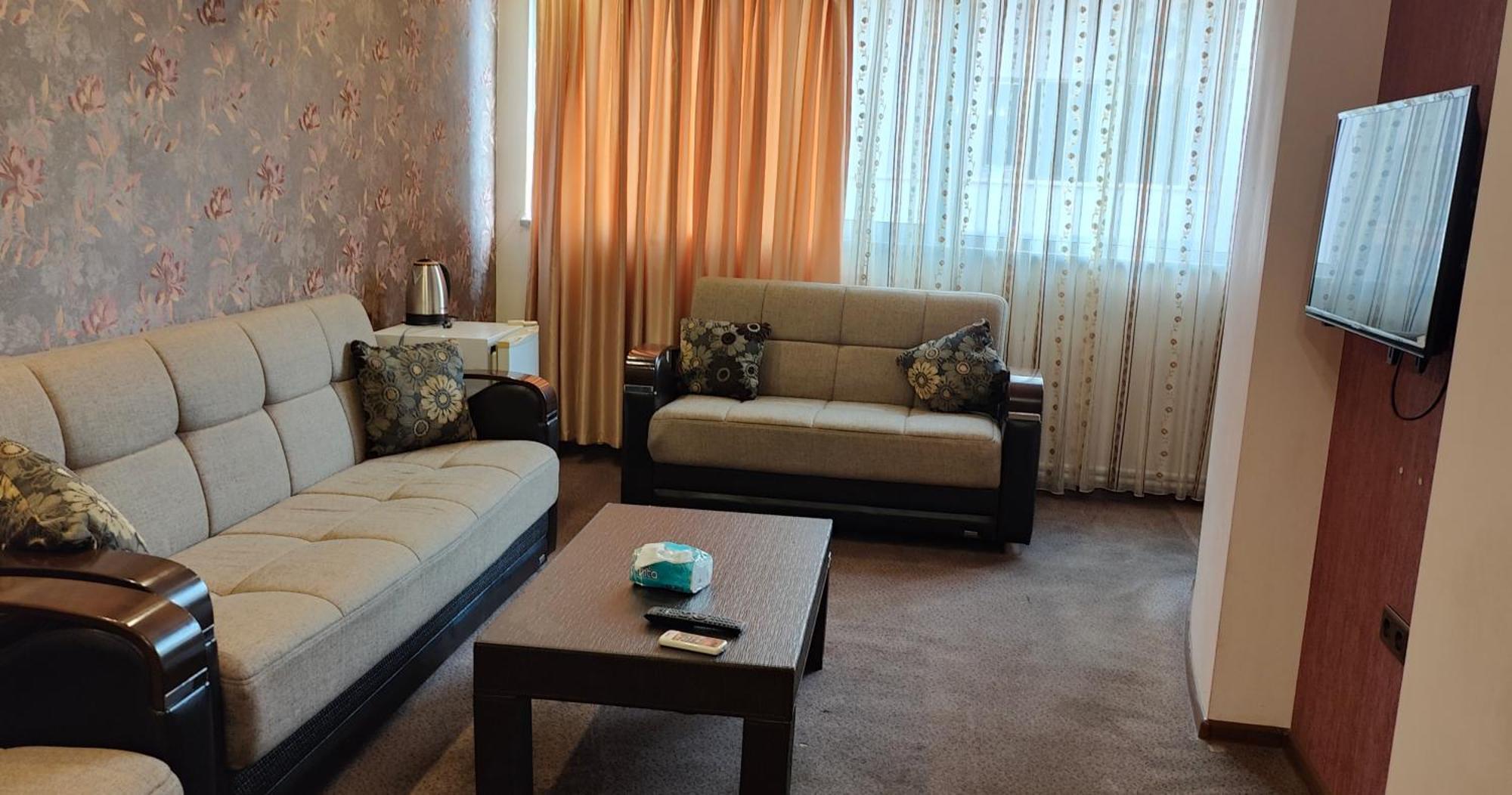 Areg Hotel Erivan Dış mekan fotoğraf